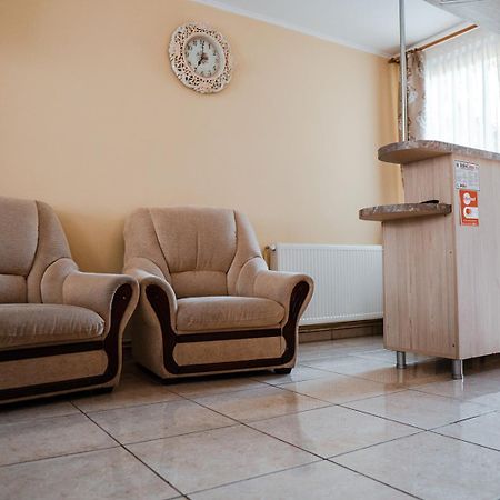 Pensiunea Petru Şugag Buitenkant foto